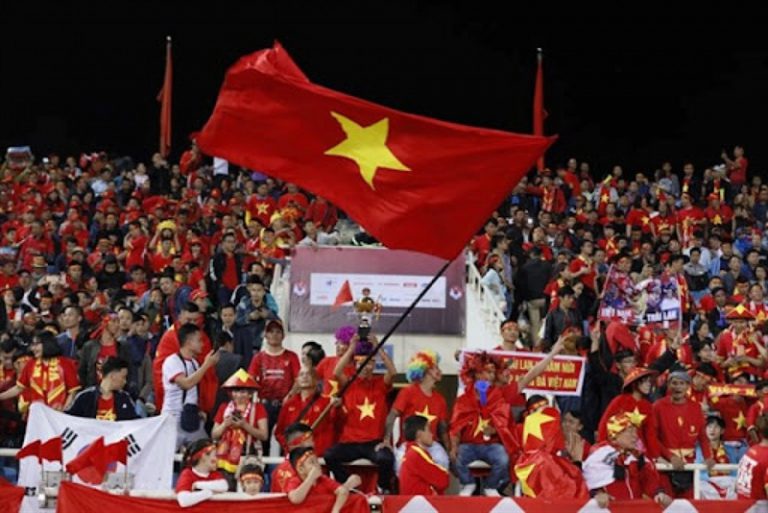 UBND thành phố Hà Nội cho bán vé, 12 nghìn cổ động viên được vào sân Mỹ Đình