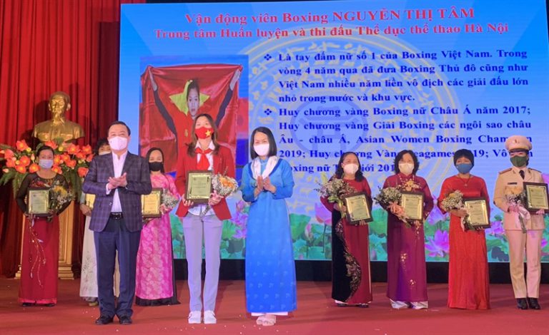 Võ sĩ Nguyễn Thị Tâm được vinh danh “Phụ nữ thủ đô tiêu biểu” năm 2021