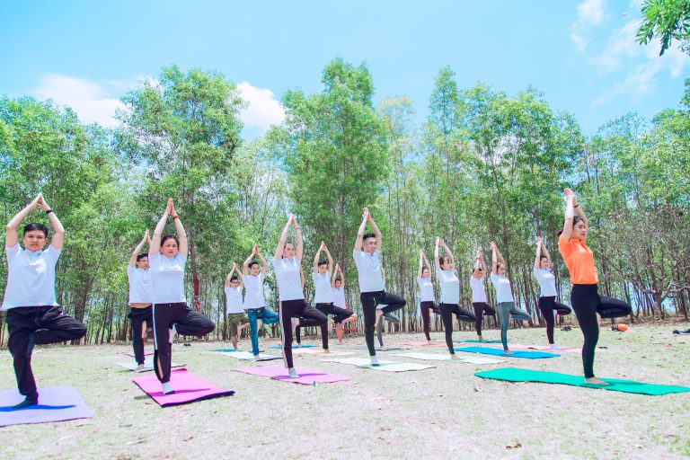 HLV Nguyễn Hương: Hành trình từ cử nhân quản trị kinh doanh đến HLV Yoga trị liệu