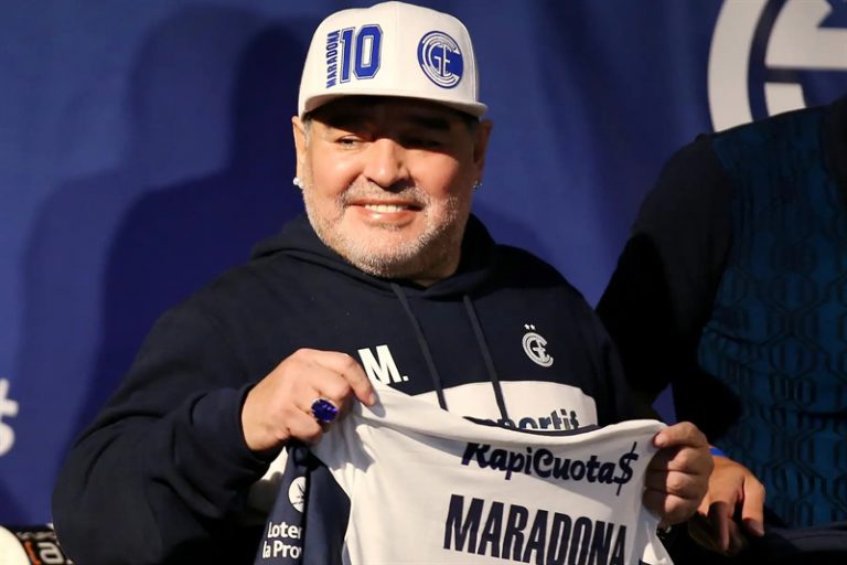 Trái tim Maradona bị đánh cắp?