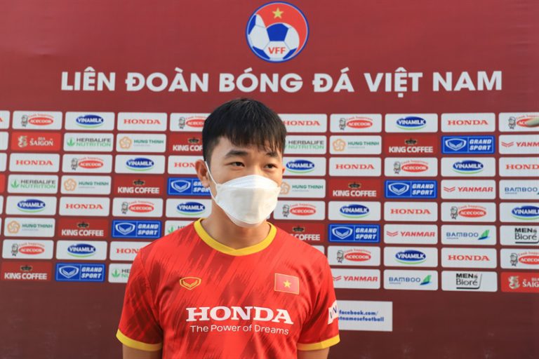 Lương Xuân Trường vui mừng chào đón Hùng Dũng trở lại đội tuyển Việt Nam