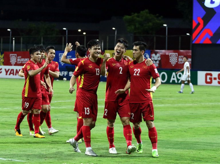 Bán kết AFF Cup 2020: Duyên nợ với Bóng đá Thái Lan