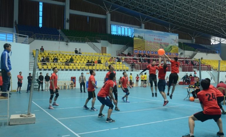 Bế mạc giải Cầu lông, Bóng bàn, Bóng chuyền hơi chung kết các khối thi đua tỉnh Lào Cai