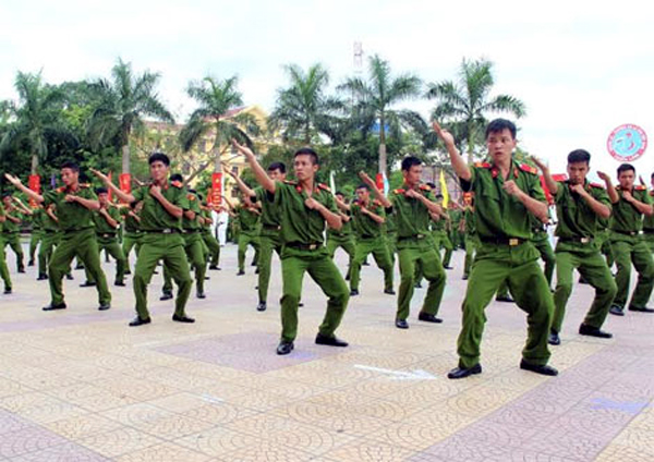 Nam Định phát triển phong trào luyện tập thể dục thể thao trong lực lượng vũ trang