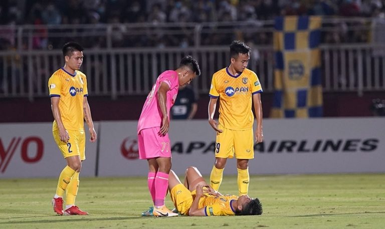 Sông Lam Nghệ An bỏ lỡ cơ hội lên ngôi đầu V.League