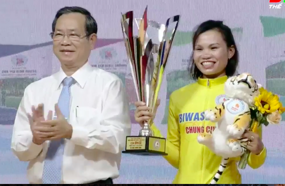 Đinh Thị Như Quỳnh giành “cú đúp” giải Xe đạp nữ Biwase Bình Dương