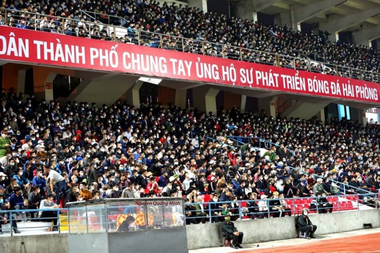 V.League 2022: Cần thêm nhiều kịch bản ứng phó với COVID-19