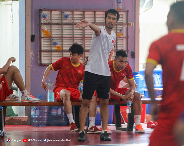 Đội tuyển futsal Việt Nam có buổi tập đầu tiên tại Thái Lan