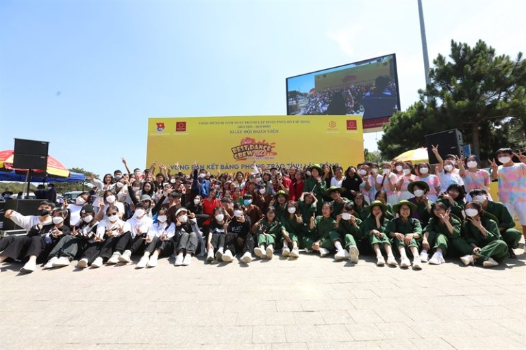 Hàng loạt nhóm nhảy trẻ “đổ bộ” tại Đà Lạt, lan tỏa thông điệp tích  cực giữa đại dịch
