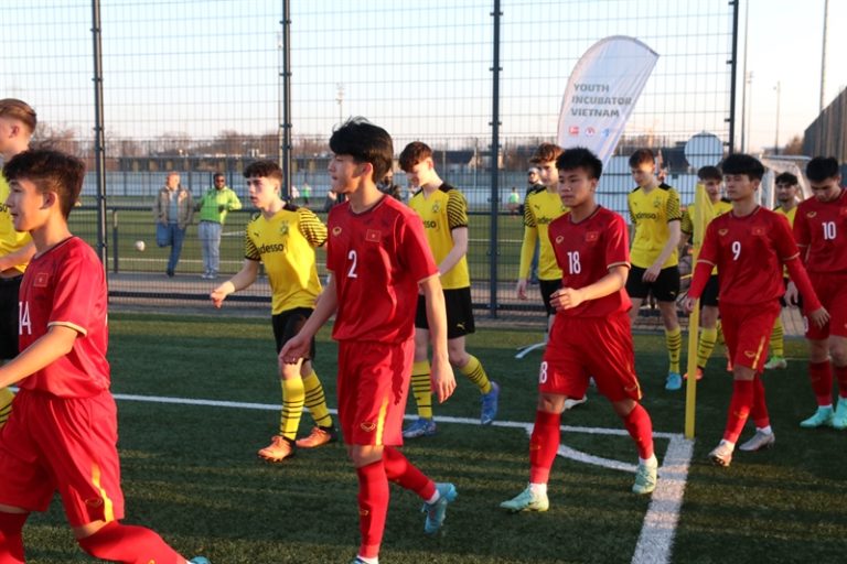 Đội tuyển U17 Việt Nam và tuần tập huấn đáng nhớ tại Dortmund