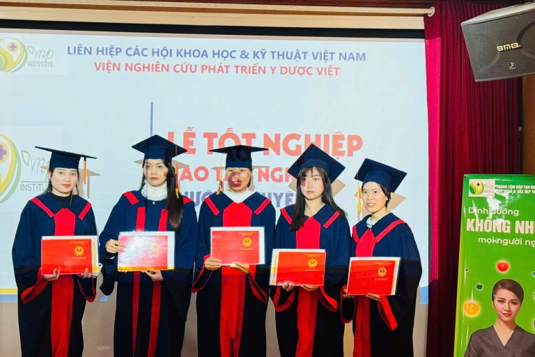 Viện Nghiên cứu phát triển Y dược Việt: Sứ mệnh khoa học chuyên sâu, nâng cao chất lượng nguồn nhân lực