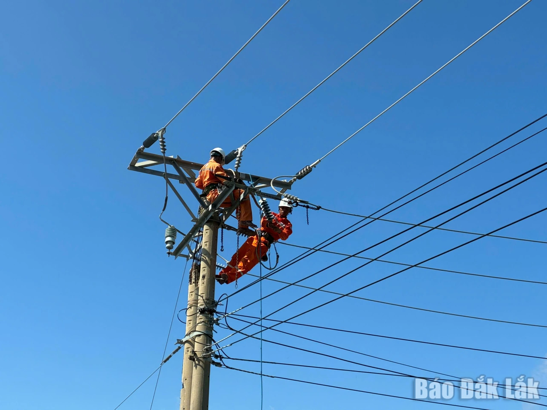 Công tác khắc phục sựu cố được triển khai nhanh chóng, kịp thời theo yêu cầu đợt diễn tập.