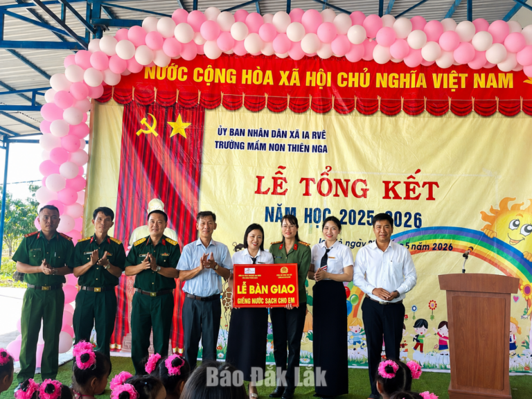 Hỗ trợ giếng nước sạch cho hai trường mầm non khu vực biên giới
