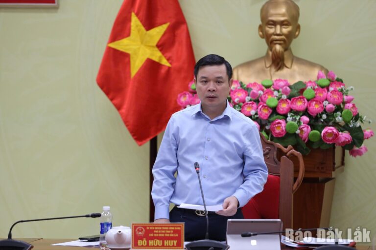 Tháo gỡ khó khăn cho các dự án trọng điểm, tạo động lực tăng trưởng kinh tế