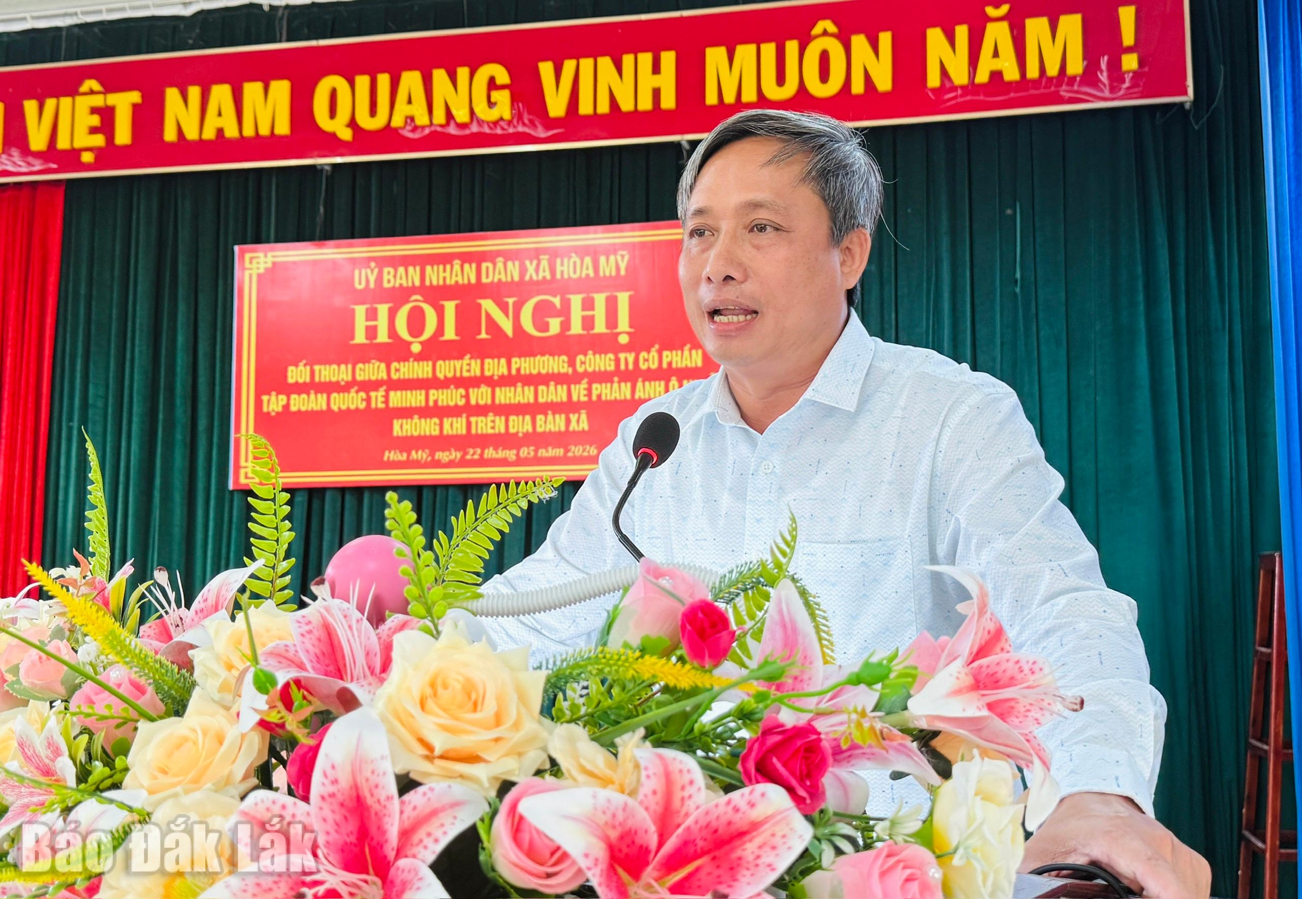 Xã Hòa Mỹ tổ chức đối thoại xử lý ô nhiễm không khí từ Trang trại chăn nuôi heo Minh Phúc 5 Bí thư Đảng ủy, Chủ tịch HĐND xã Hòa Mỹ Nguyễn Hữu Thuận phát biểu đề nghị công ty thực hiện đúng cam kết trước người dân của địa phương.
