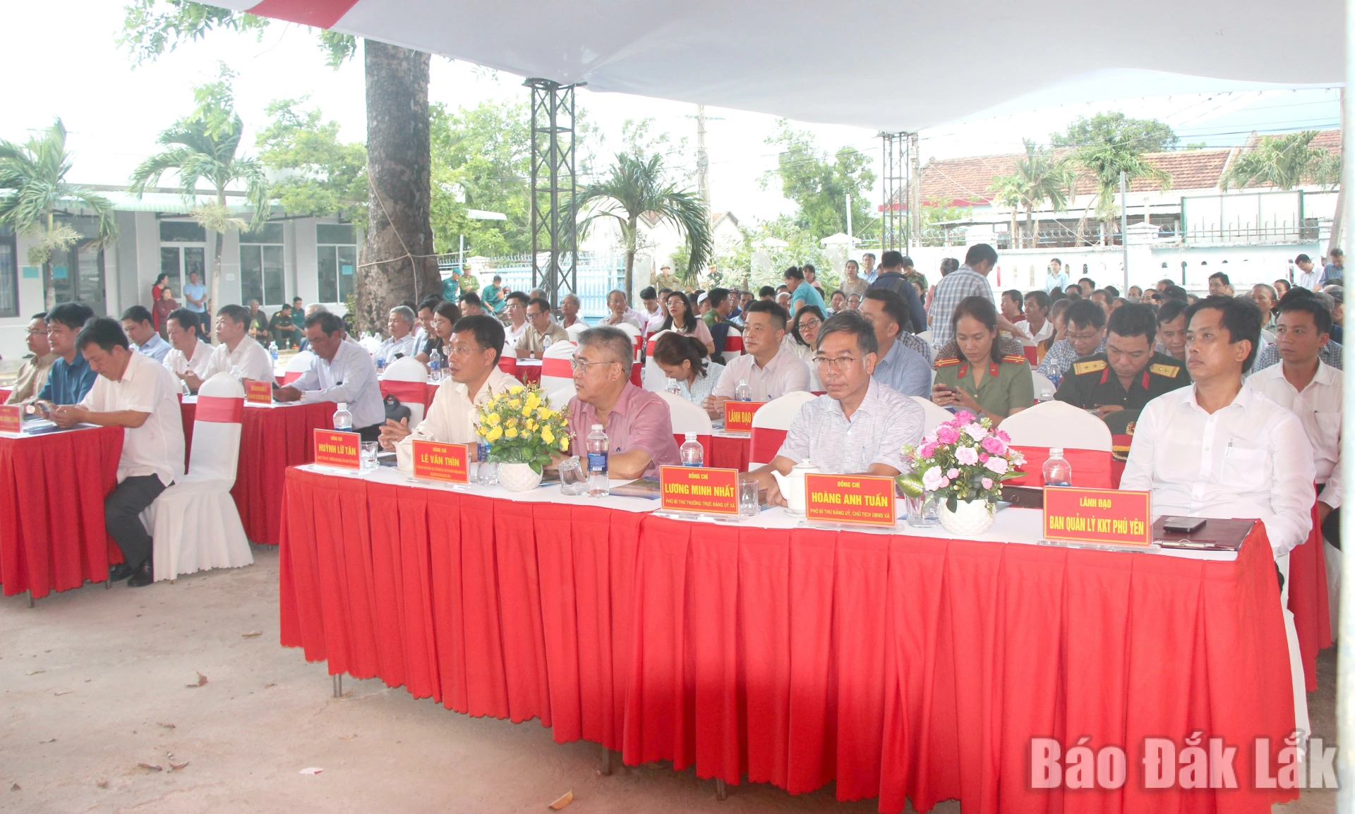Xã Hòa Xuân phát động chiến dịch “60 ngày đêm cao điểm giải phóng mặt bằng” các dự án trọng điểm 1 Các đại biểu tham dự lễ phát động.
