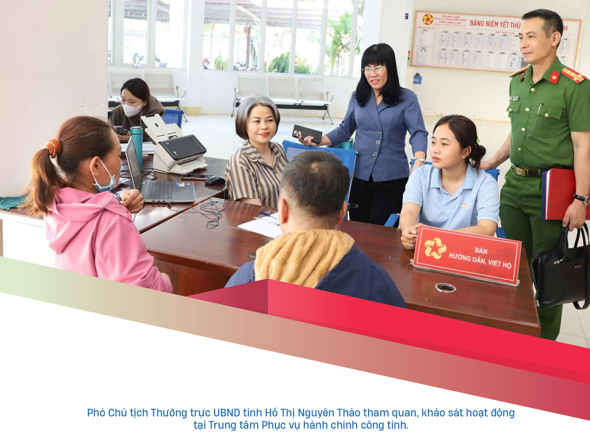 E-Magazine: Xây nền hành chính phục vụ (Kỳ 1) 3 h 11 20260523220326