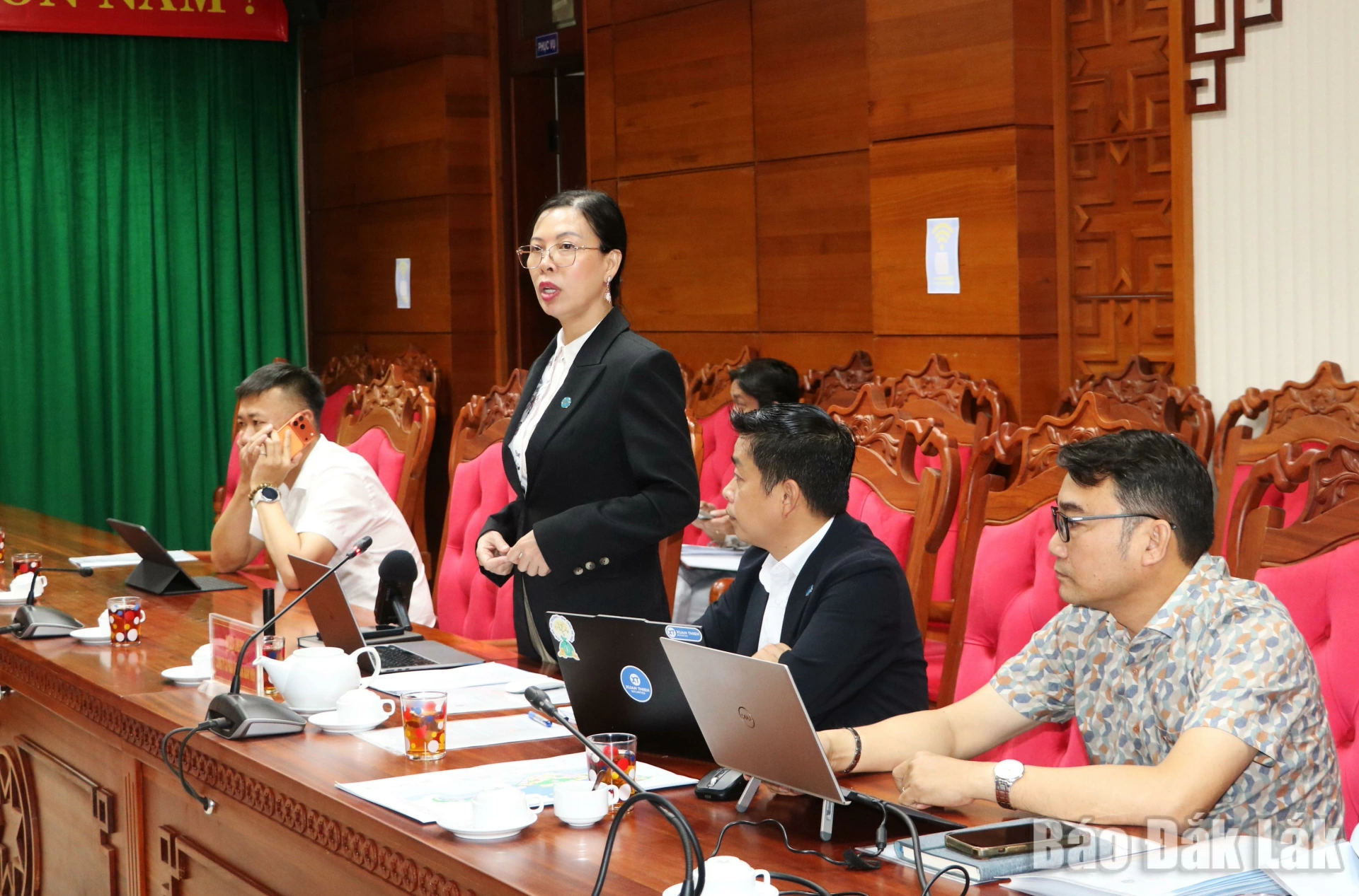 Xây dựng dự án du lịch nghỉ dưỡng Cù lao Mái Nhà trở thành biểu tượng du lịch của Đắk Lắk 2 Đại diện chủ đầu tư trình bày tình hình triển khai Dự án Khu du lịch nghỉ dưỡng cao cấp Cù Lao Mái Nhà.