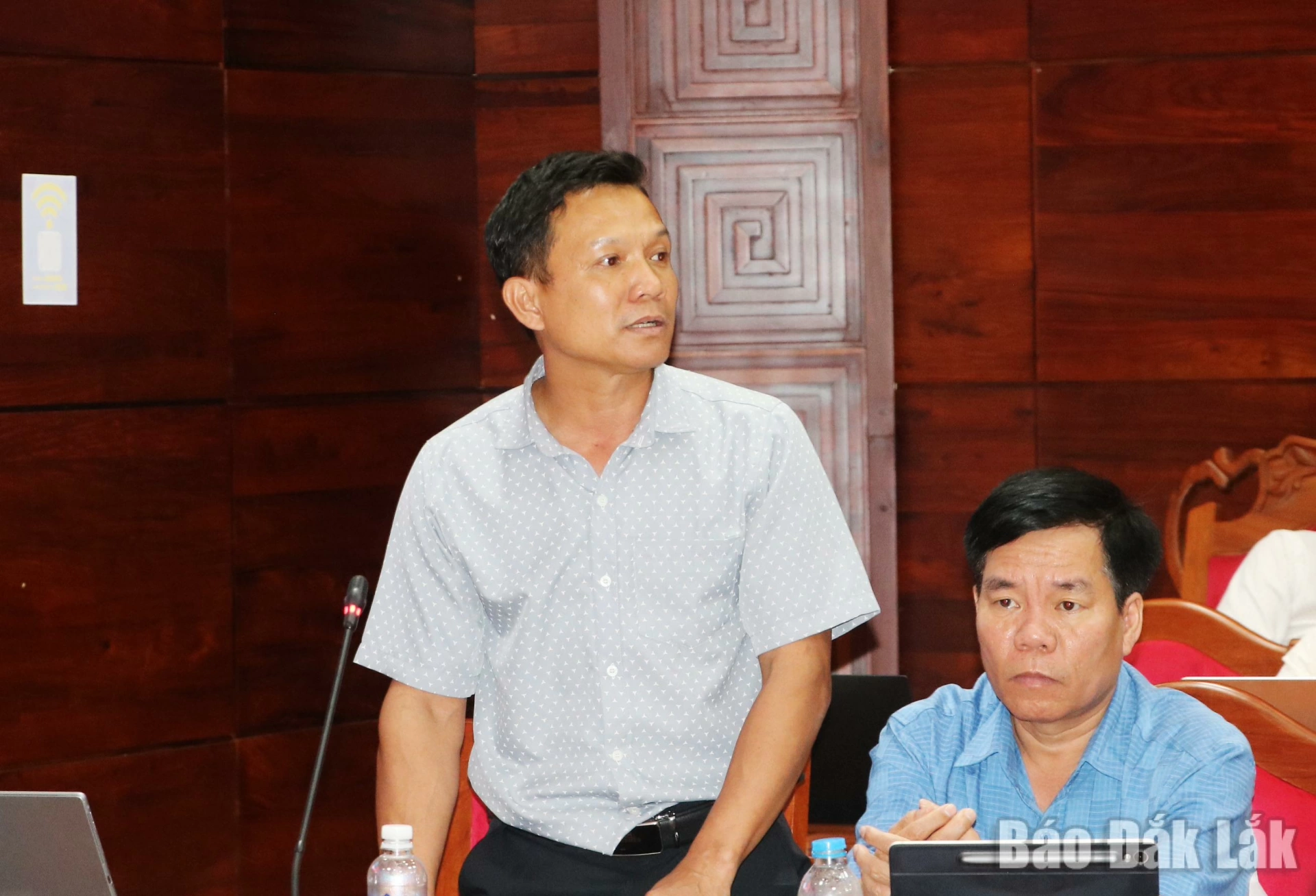 Địa diện các địa phương trình bày những khó khăn trong việc quản lý các cụm công nghiệp.