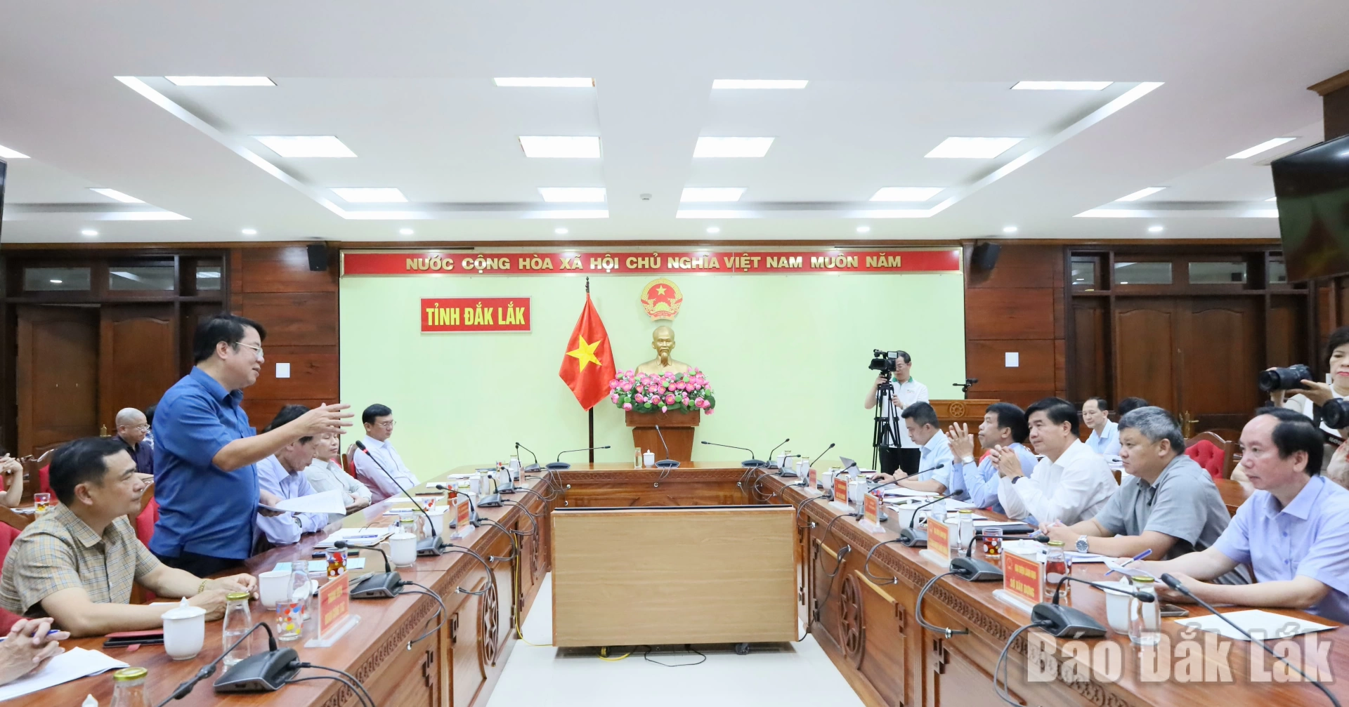 Thúc đẩy hợp tác quản lý tài nguyên nước và bảo vệ môi trường 3 Các đại biểu tham gia buổi làm việc.