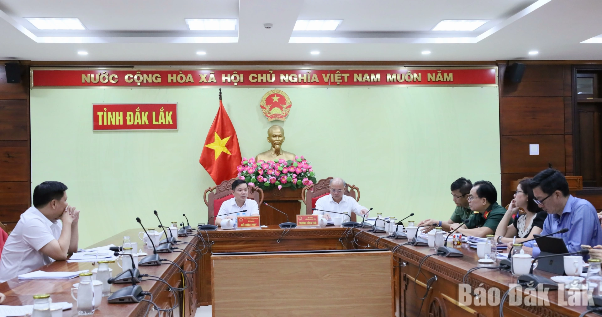 Rà soát và đẩy nhanh tiến độ chuẩn bị cho Hội nghị Công bố Quy hoạch tỉnh Đắk Lắk và Xúc tiến đầu tư năm 2026 2 Các đại biểu tham dự hội nghị.