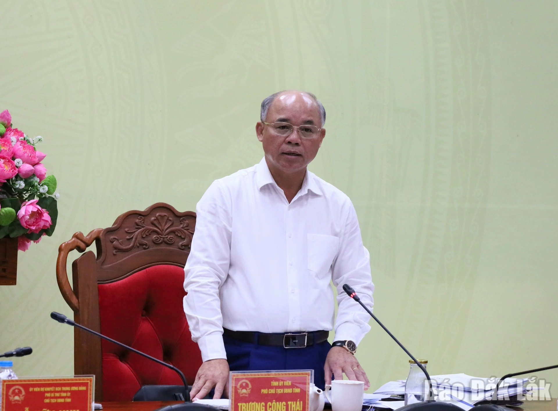 Rà soát và đẩy nhanh tiến độ chuẩn bị cho Hội nghị Công bố Quy hoạch tỉnh Đắk Lắk và Xúc tiến đầu tư năm 2026 3 Phó Chủ tịch UBND tỉnh Trương Công Thái phát biểu ý kiến.