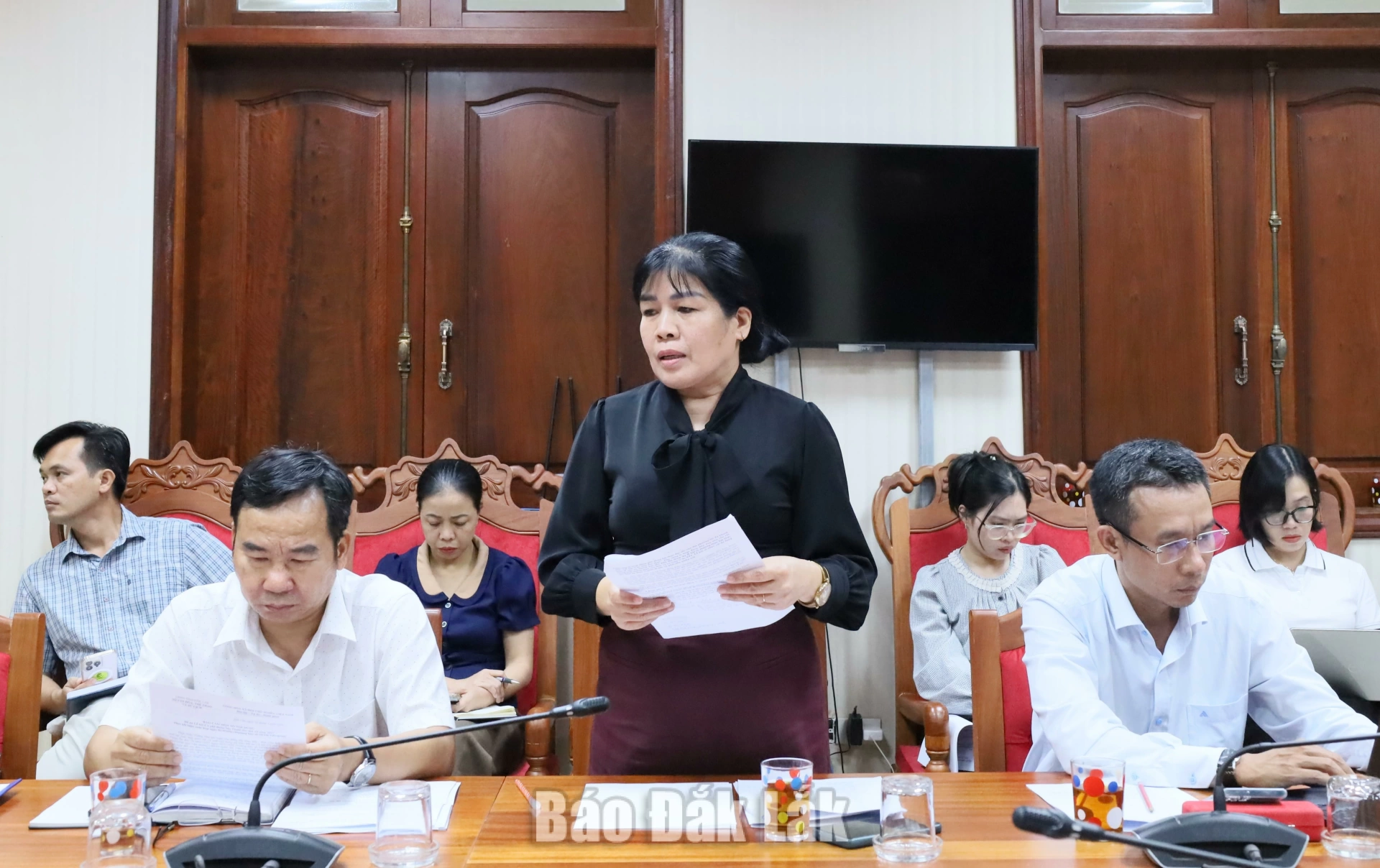 Rà soát, hoàn thiện nội dung dự thảo Đề án Lễ hội Cà phê Buôn Ma Thuột lần thứ 10 năm 2027 3 Đại diện lãnh đạo Sở Văn hóa, Thể thao và Du lịch báo cáo tóm tắt dự thảo Đề án Lễ hội Cà phê Buôn Ma Thuột lần thứ 10.