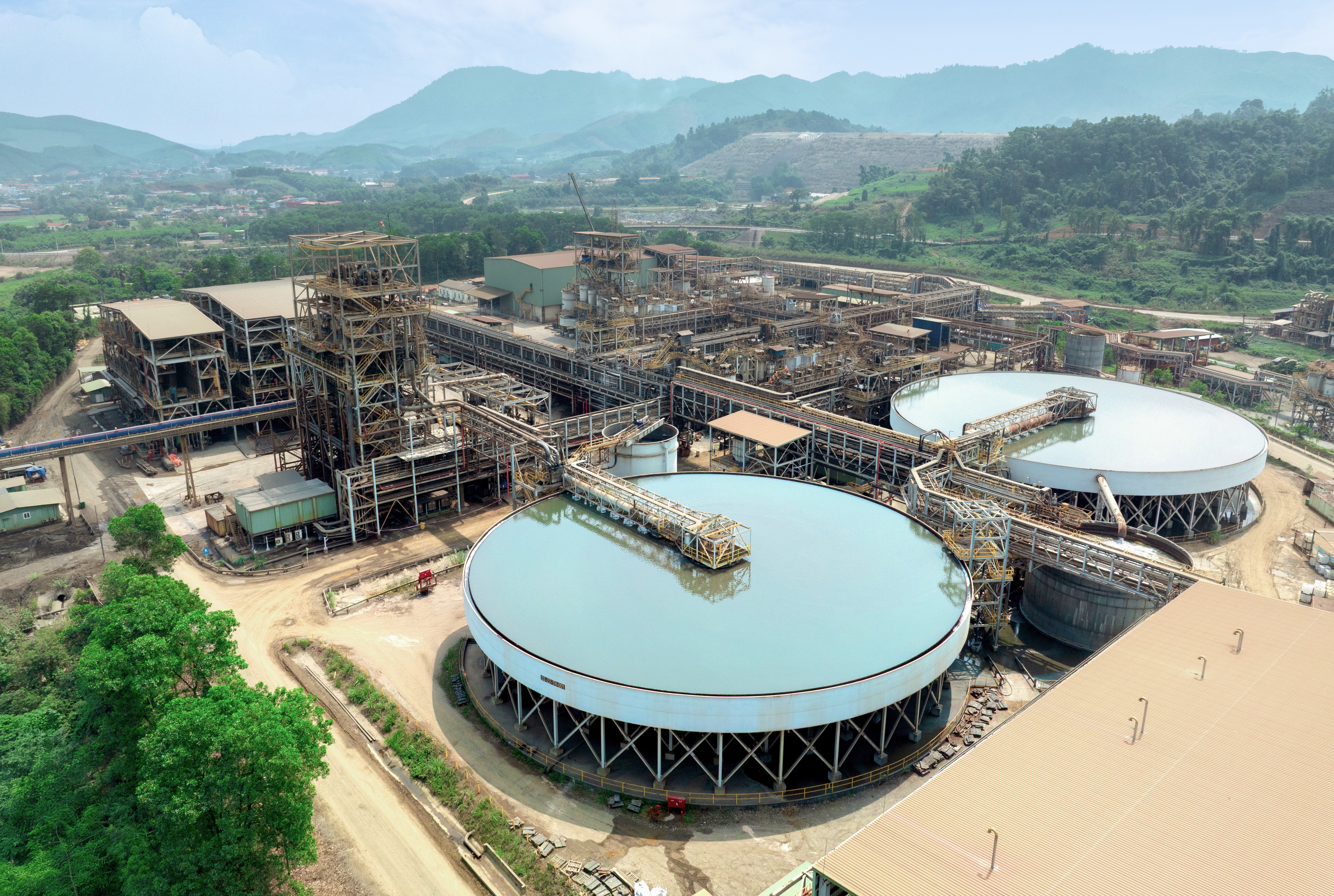 Masan High-Tech Materials: Khoáng sản chiến lược cho Kỷ nguyên AI 8 masan high tech materials khoang san chien luoc cho ky nguyen ai 69e232ac198ae