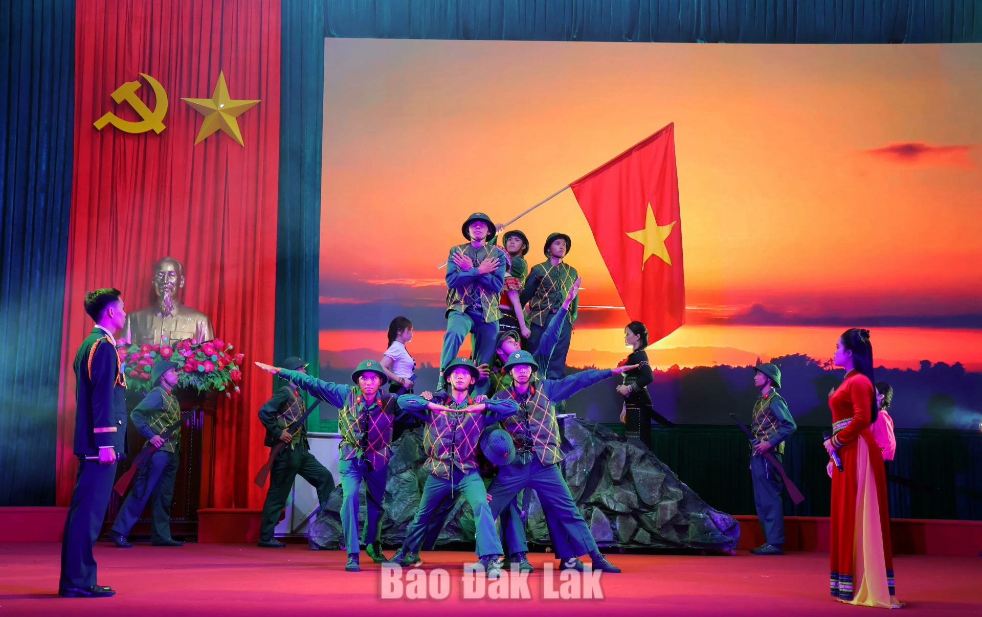 Tuổi trẻ lực lượng vũ trang tỉnh thi cán bộ Đoàn giỏi 3 Phần dự thi của Trung đoàn Bộ binh 584.