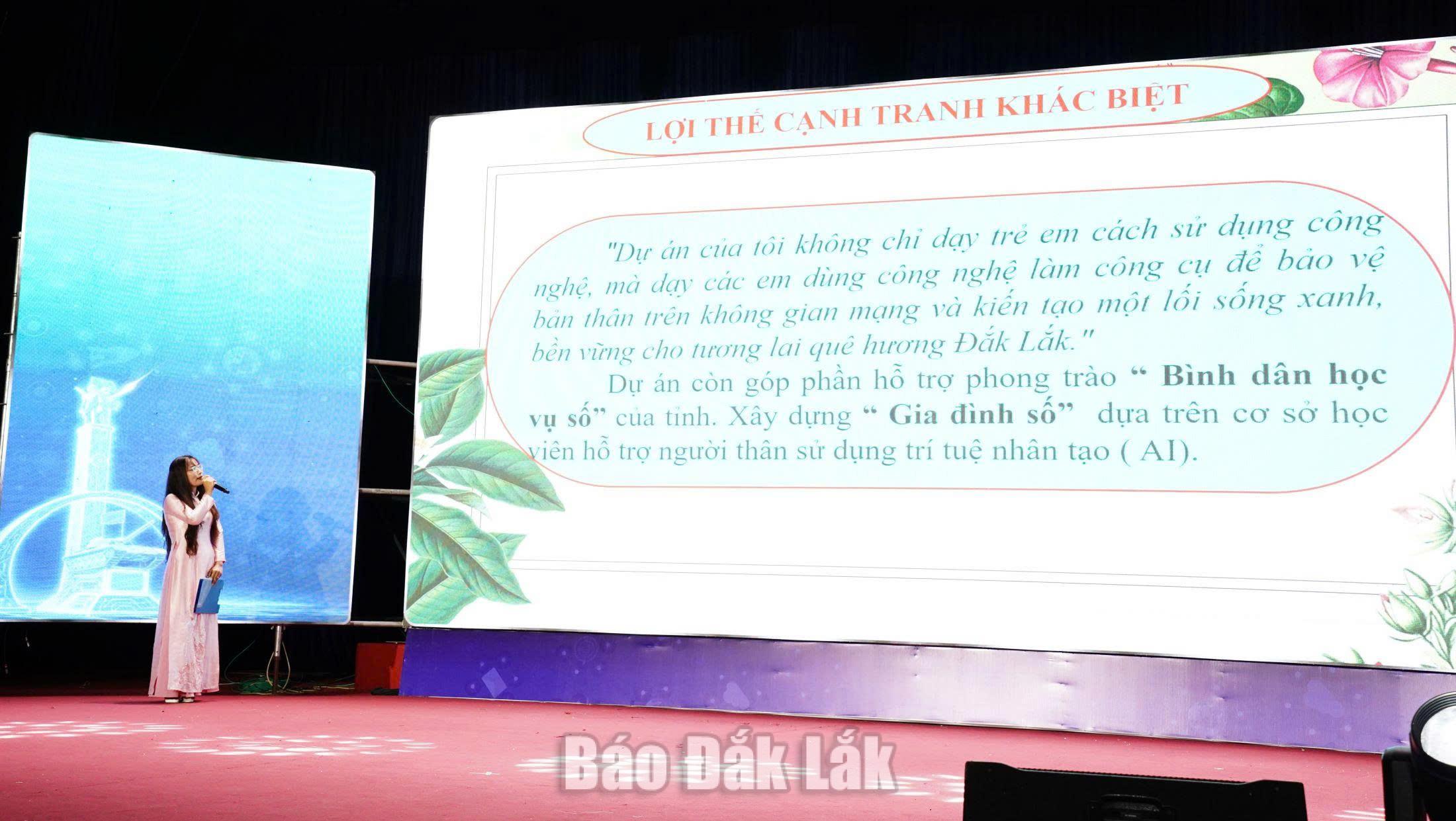 Thí sinh Nguyễn Thị Hải (phường Buôn Ma Thuột) trình bày nội dung dự thi.
