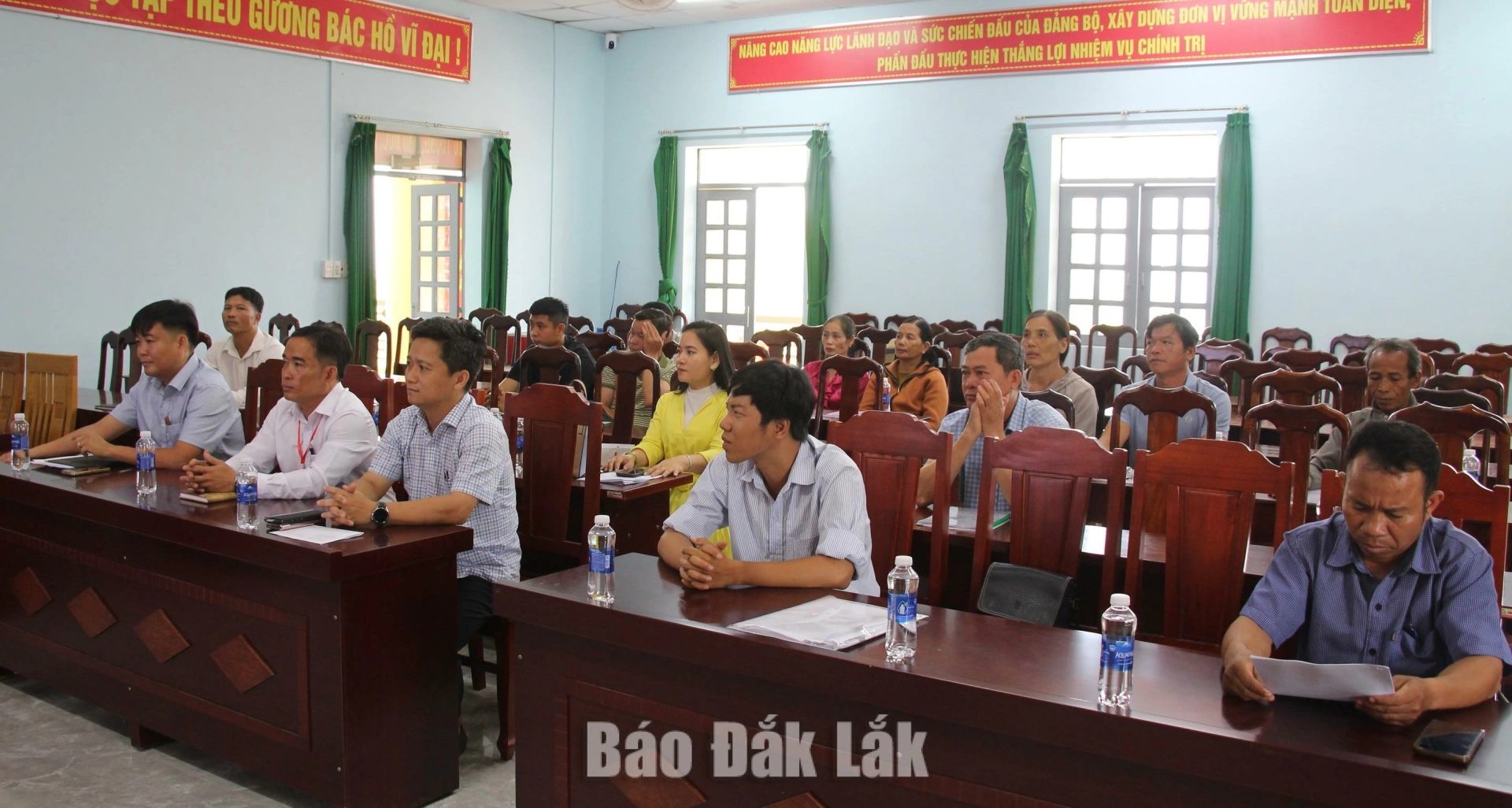 Các thành viên Hợp tác xã