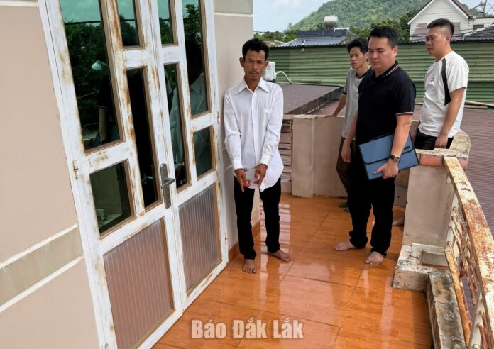 Bắt giữ đối tượng hiếp dâm thiếu nữ rồi bỏ Bắt giữ đối tượng hiếp dâm thiếu nữ rồi bỏ trốn suốt 15 năm