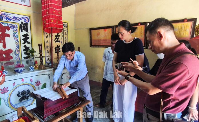 Giữ những đạo sắc phong trước thử thách thời gian
