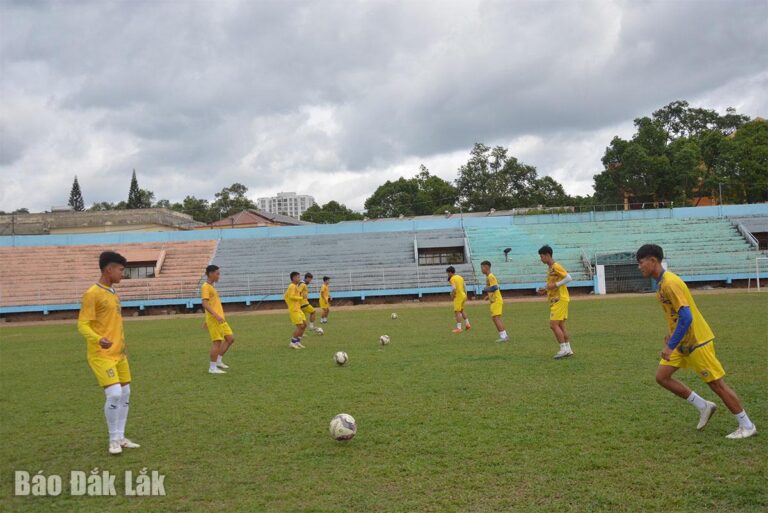 (HÌNH) Thăng hạng không chỉ bằng khát vọng