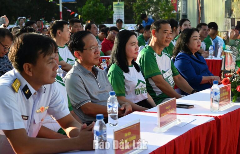Khai mạc chương trình du lịch hè Bình Kiến năm 2026 với chủ đề “Say Bình Kiến”