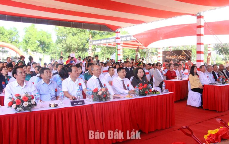 Khởi công ba dự án tại Khu công nghiệp Hòa Hiệp
