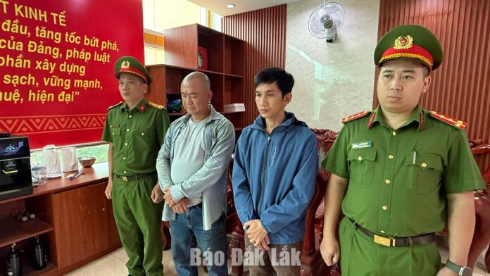 Khởi tố chủ doanh nghiệp buôn bán hàng giả, trốn thuế