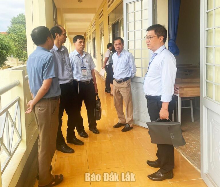 Kiểm tra công tác chuẩn bị tổ chức Kỳ thi tốt nghiệp THPT năm 2026