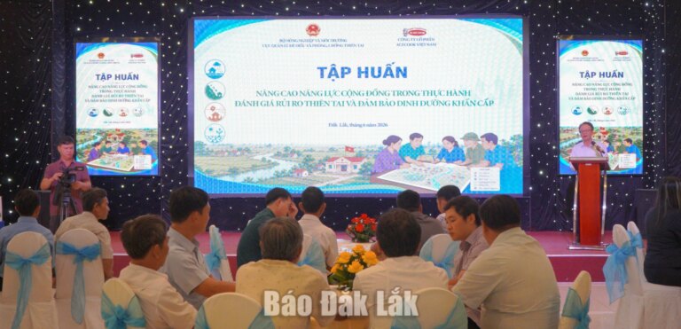 Tập huấn nâng cao năng lực cộng đồng trong thực hành đảm bảo dinh dưỡng khẩn cấp