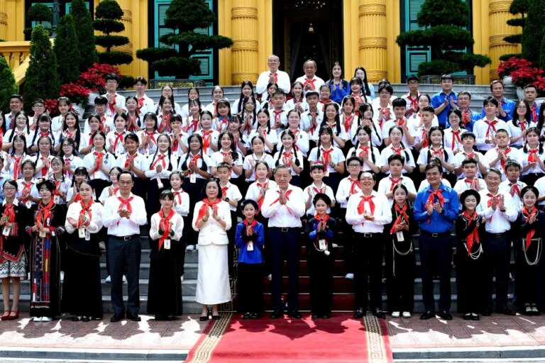 Thư của Tổng Bí thư, Chủ tịch nước Tô Lâm nhân kỷ niệm 25 năm "Ngày Gia đình Việt Nam"