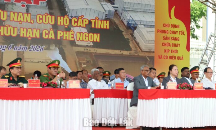 Thực tập phương án chữa cháy, cứu nạn cứu hộ quy mô lớn tại Công ty TNHH cà phê Ngon