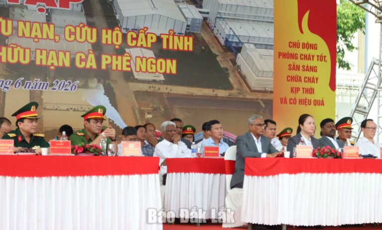 Thực tập phương án chữa cháy, cứu nạn cứu hộ quy mô lớn tại Công ty TNHH cà phê Ngon