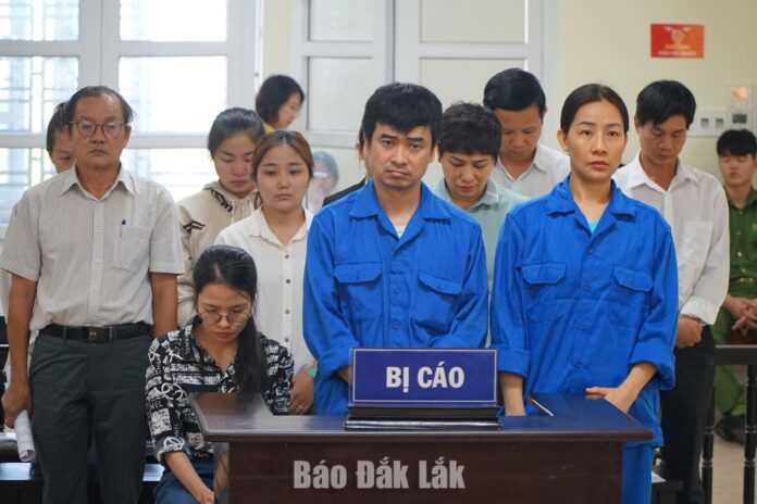 Xét xử vụ án Công ty Việt Á tại CDC Đắk Lắk: Bản án nghiêm minh, rõ trách nhiệm