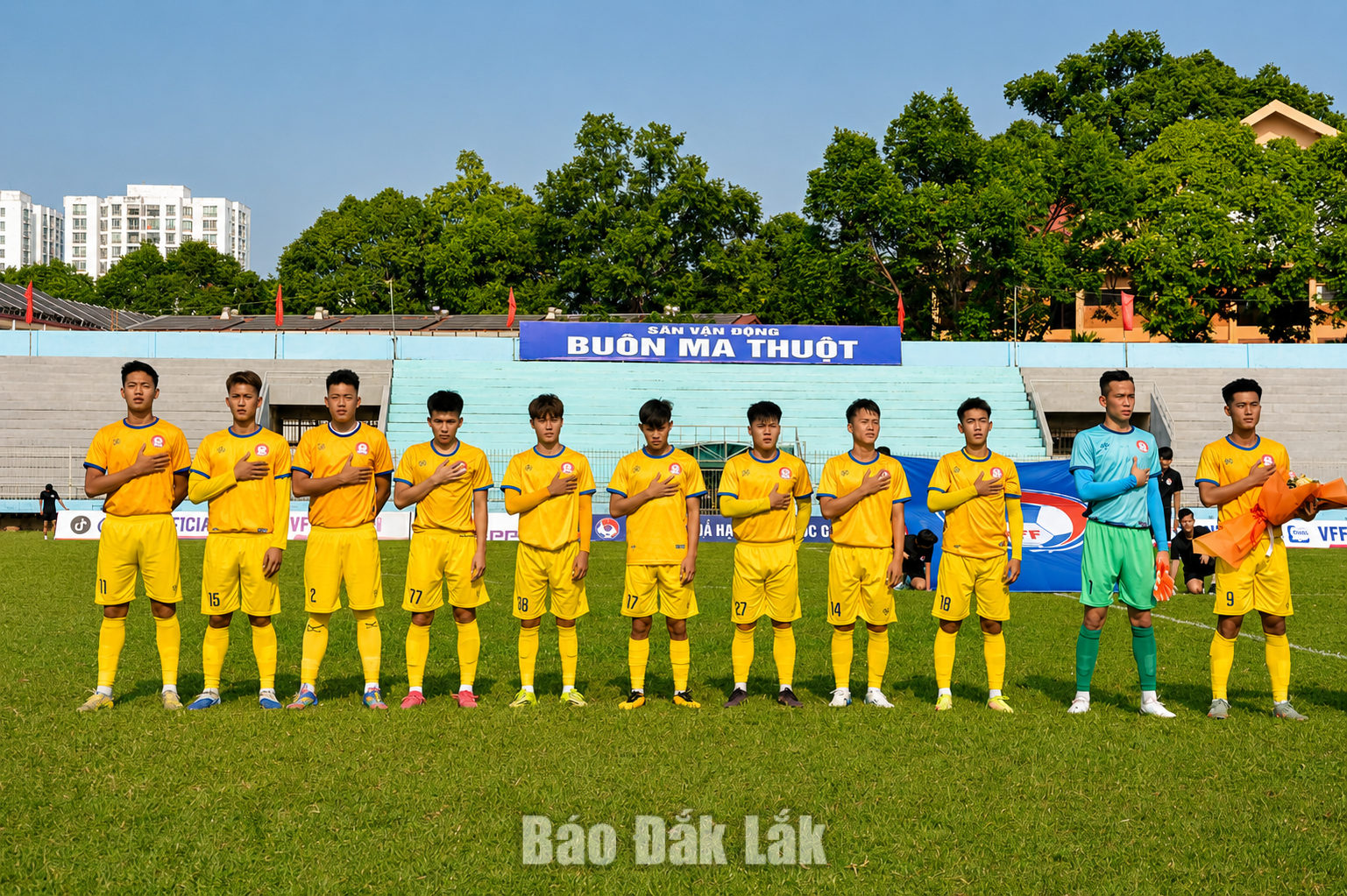 Kết thúc vòng loại Giải hạng Nhì quốc gia 2026: Câu lạc bộ bóng đá Đắk Lắk xếp thứ 5 chung cuộc 1 Các cầu thủ Câu lạc bộ bóng đá Đắk Lắk đã có một mùa giải đầy nỗ lực.