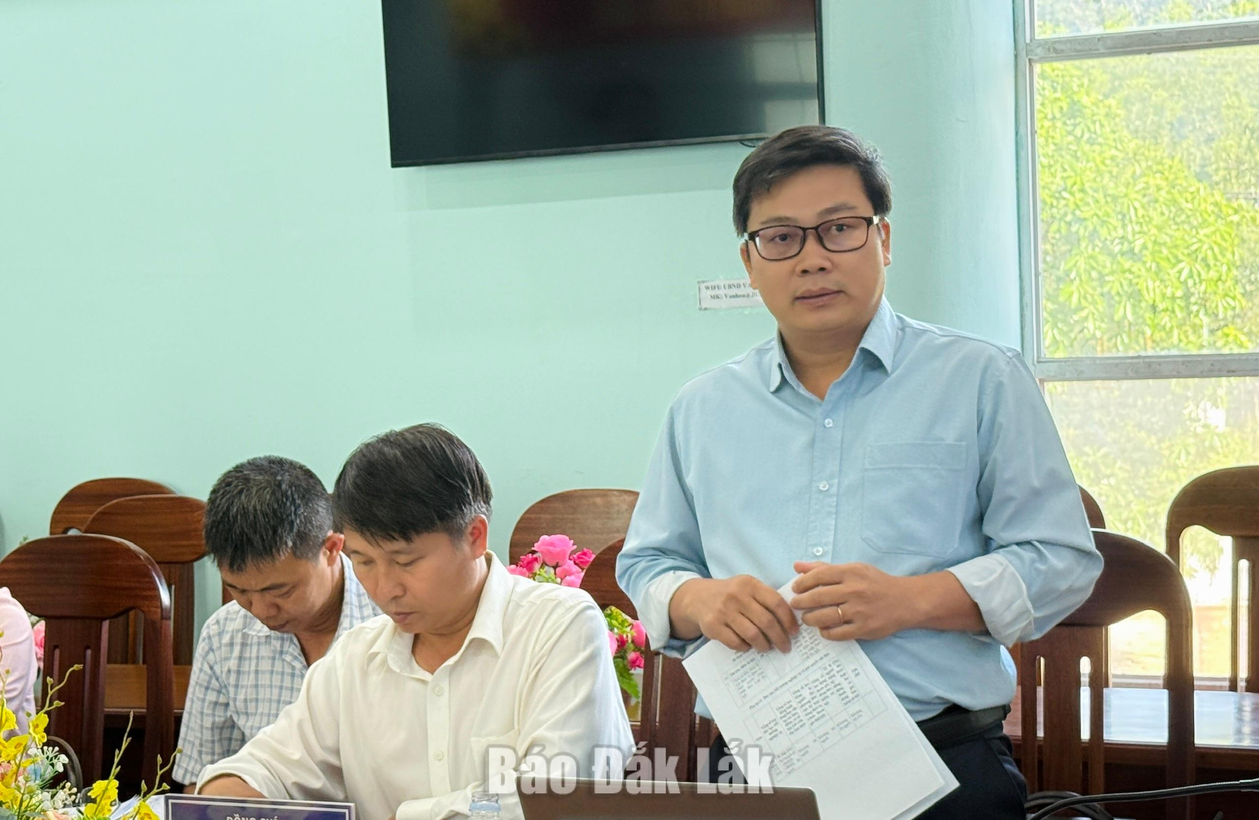 Ban Văn hóa - Xã hội HĐND tỉnh giám sát hoạt động du lịch tại xã Vân Hòa 5 Bí thư Đảng ủy, Chủ tịch HĐND xã Vân Hòa, giải trình, làm rõ thêm các nội dung của đoàn công tác quan tâm.
