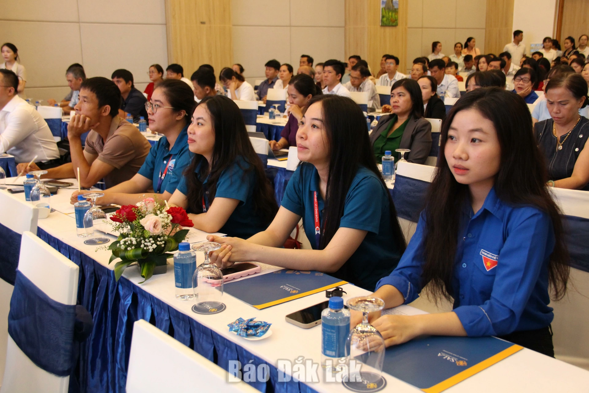 Đại diện các đơn vị, doanh nghiệp dự tập huấn trong sáng 26/6.