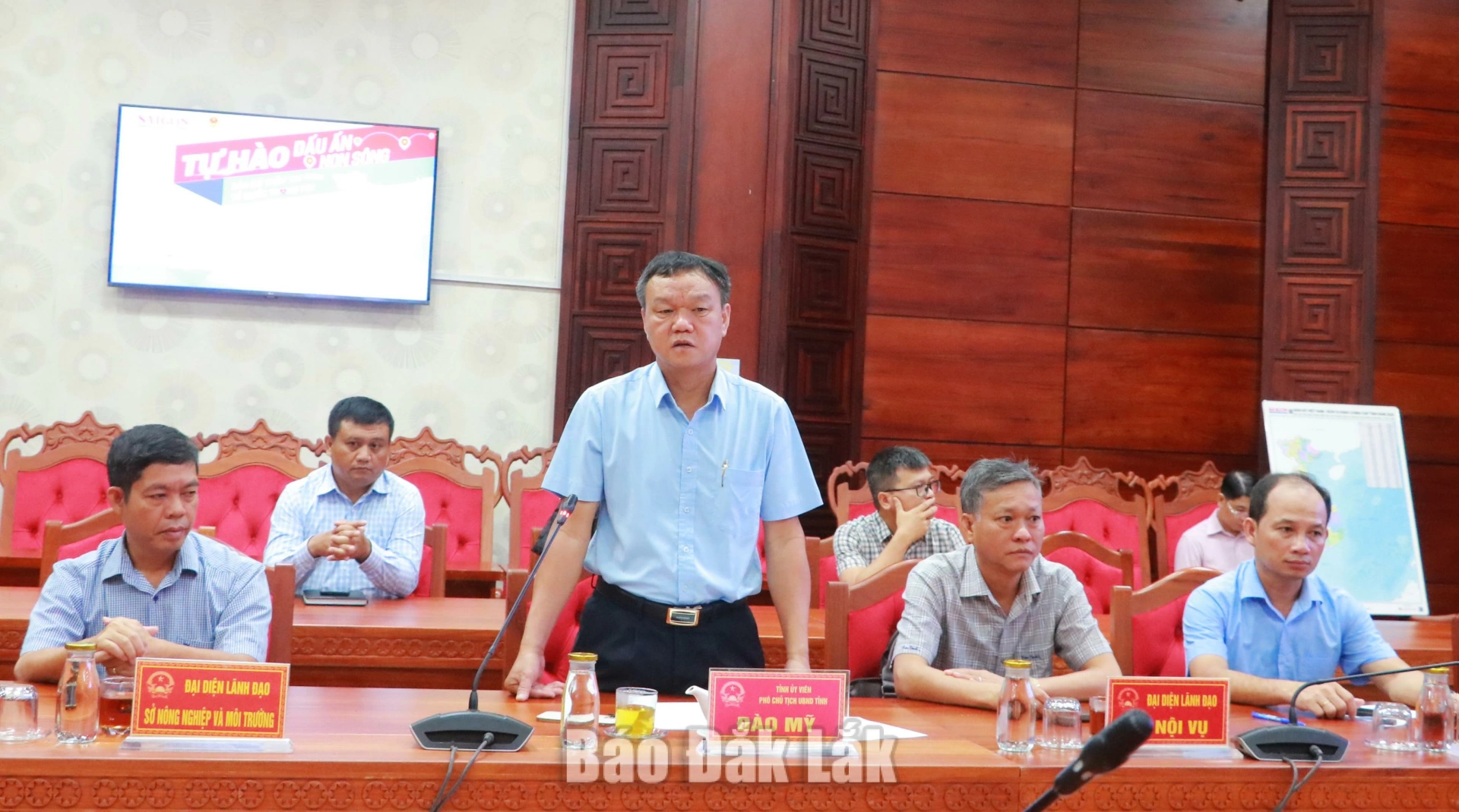 Phó Chủ tịch UBND tỉnh Đào Mỹ mong muốn Báo SGGP tiếp tục đồng hành cùng tỉnh trong các hoạt động an sinh xã hội, cũng như công tác thông tin, tuyên truyền; đẩy mạnh quảng bá hình ảnh Đắk Lắk.