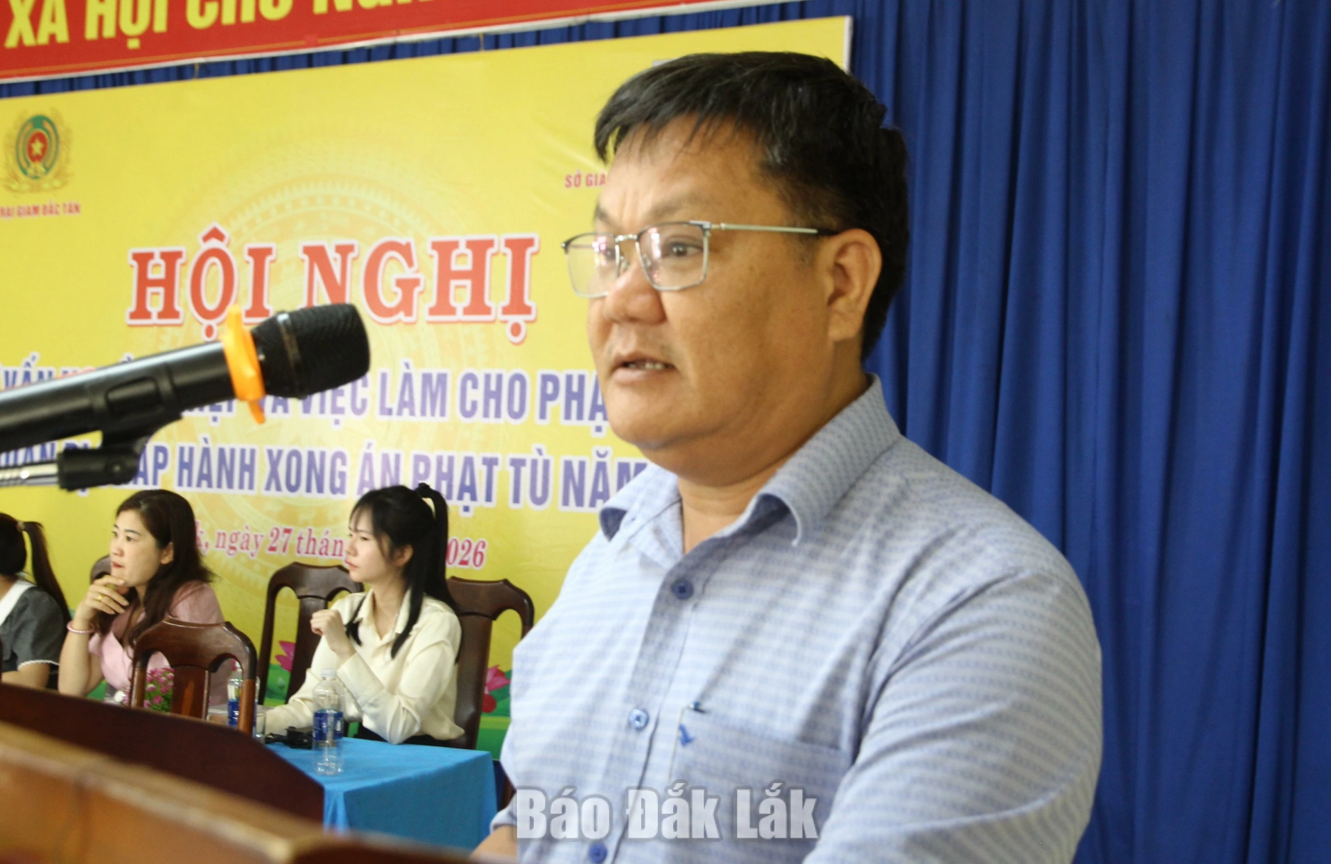 Trưởng phòng Giáo dục nghề nghiệp – Giáo dục thường xuyên Lê Duy Nhất phát biểu tại chương trình.