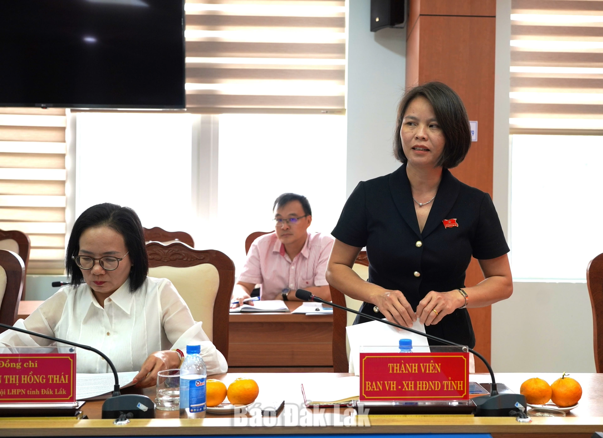 Ban Văn hóa - Xã hội, HĐND tỉnh giám sát công tác quản lý du lịch tại phường Buôn Ma Thuột 2 Phó Trưởng Ban Văn hóa - Xã hội Tạ Thị Thu Hương phát biểu tại buổi giám sát.