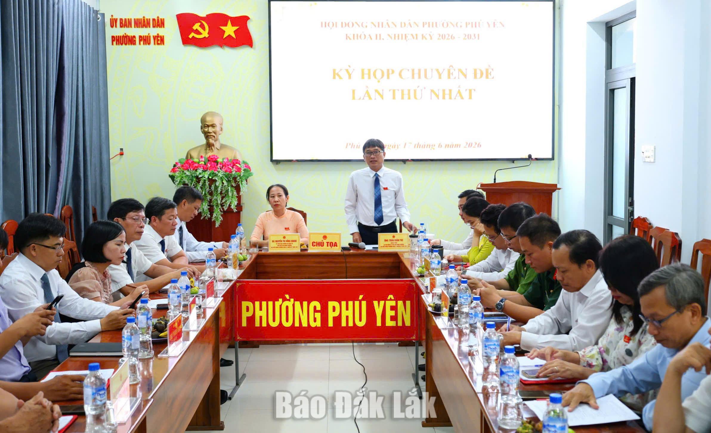 Phường Phú Yên đầu tư 50 tỷ đồng xây dựng hạ tầng khu dân cư quanh khu nhà ở xã hội Nam Hùng Vương 1 Đồng chí Trần Xuân Túc, Bí thư Đảng ủy, Chủ tịch HĐND phường Phú Yên phát biểu tại